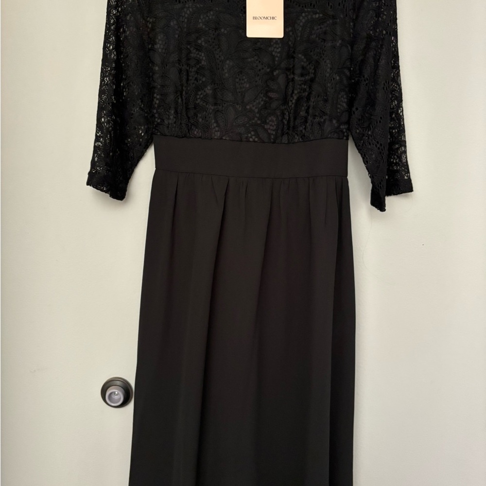BloomChic Black Lace Long Sleeve Dress